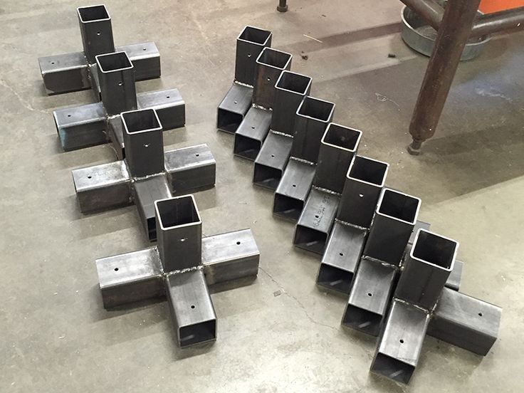 Connecteurs acier pour pergola